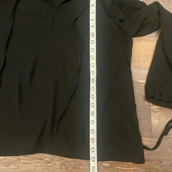 Blooming jelly blouse Black Lace Blouse Large NWT - Picture 4 of 7